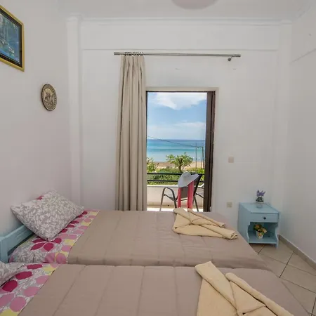 Spiros And Polyxeni *