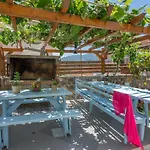 Spiros And Polyxeni Appartement *